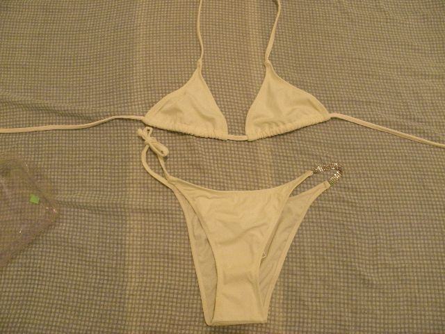 NOVO CALZZEDONIA BIJELI BIKINI