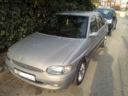 Used Ford Escort 1998