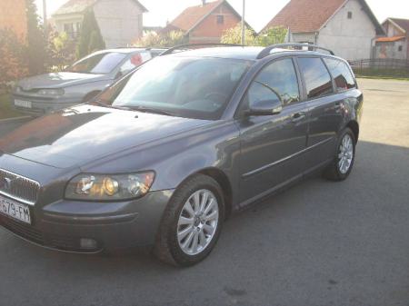 Used Volvo V50 2004