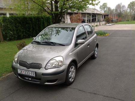 Used Toyota Yaris 2004