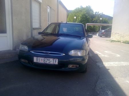 Used Ford Escort 1995