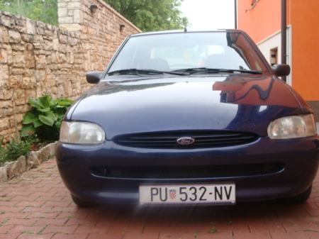 Used Ford Escort 1996