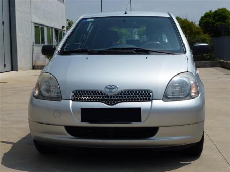 Used Toyota Yaris 2003