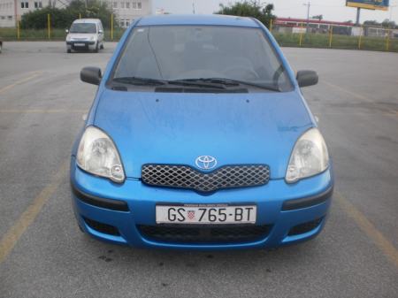 Used Toyota Yaris 2003