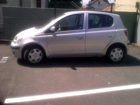 Used Toyota Yaris 2003