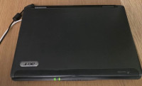 Acer Travelmate core2duo 2.4GHz / 4GB RAM / 320GB HDD