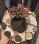 Ručno rađeni adventski vijenac