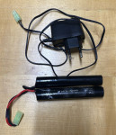 Airsoft baterija za repliku 9,6V NiMH + punjač