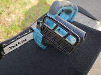 Akumulatorska pila Makita DUC122z