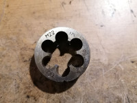 Nareznica M22 x 1.75 HSS