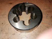 Nareznica UNC ili Whitworth 1 1/4"