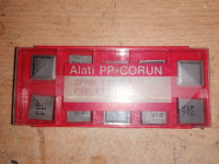 Pločice za tokarenje i glodanje kvadratne SPMR 120304 P10