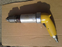 Pnevmatska profesionalna vrtalna ručna mašina - Desoutter auto