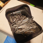 Lot mini alata u torbici za auto radije
