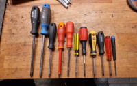 Odvijači raznih veličina