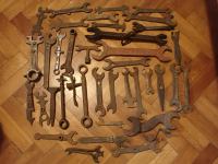 Stari mehaničarski ključevi / Lot starih ključeva