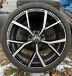 19 original Estoril,  R line Golf 8