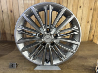 Alu felge 17'' rupe 5x114.3, 4 kom, SAVRŠENOM STANJU , PRILIKA!!!
