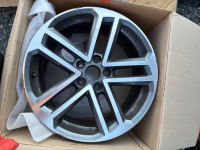 Audi S3  felga 18 8v0601025dg