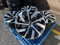 VW OEM 3G8601025P ARTEON, PASSAT, TIGUAN, KODIAQ, 4 kom.