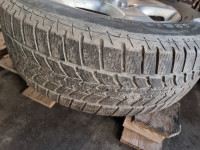 VW TOUAREG ALU FELGE 17 SA ZIMSKIM GUMAMA