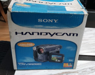Analogna video kamera SONY CCD-TRV228E PAL HI8 Hi 8 TRV228 TRV 228