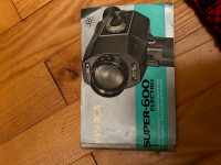 Prodajem kameru YASHICA SUPER 600 electro