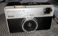 Analogni fotoaparat Kodak Instamatic 33