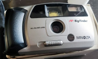 Analogni fotoaparat Minolta AF - Bigfinder u kutiji