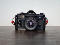 CANON A-1 analogni fotoaparat