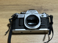 Canon AE-1 analogni fotoaparat / na film AE1