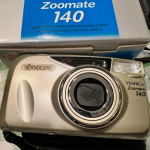 KYOCERA YASHICA vrhunski fotoaparat sa zoomom - KAO NOV - ispravan