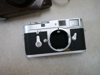 Leica M2 (servisirana)