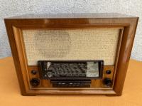 AEG Super 679WK - Stari radio lampaš