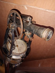 Antikni geodetski instrument – Keuffel & Esser Co., New York
