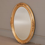 Antikno ovalno ogledalo