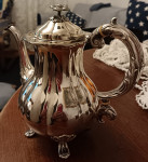 antique posrebreni čajnik