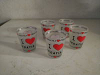 Domoljubne čašice za domaću rakiju