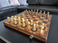 Drveni rezbareni šah 36x36cm