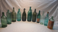 Komplet od 11 starih boca iz 1920-1950-tih godina