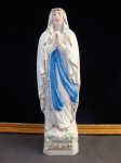 ND de Lourdes - porculanski kipić Gospe