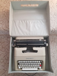 Pisaći stroj, pisaća mašina UNIS tbm Biser 35 sa koferom