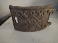 Poklopac od stare peći na drva