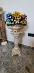 Porculanski stup sa buketom cvijeća CAPODIMONTE