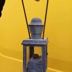 Stara željeznička skretničarska lampa