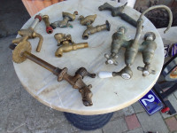 lot starih mesinganih slavina---zamjene za druge starine