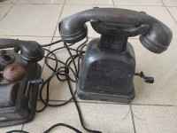 Stari induktivni telefoni