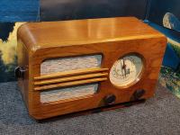 Stari radio Kosmaj 49, (3) odličan primjerak, Zagreb