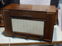 Stari radio Telefunken 375 WK, 1943, sačuvan, Zagreb, Trešnjevka