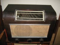 stari radio WEGA 759